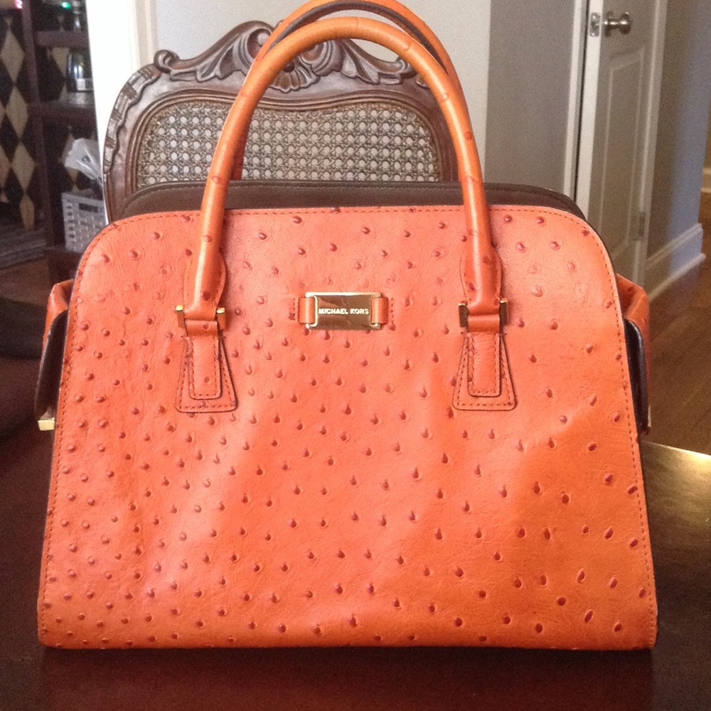 MICHAEL KORS COLLECTION GIA!